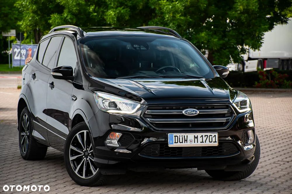 Ford Kuga 1.5 EcoBoost 4x4 ST-Line - 1