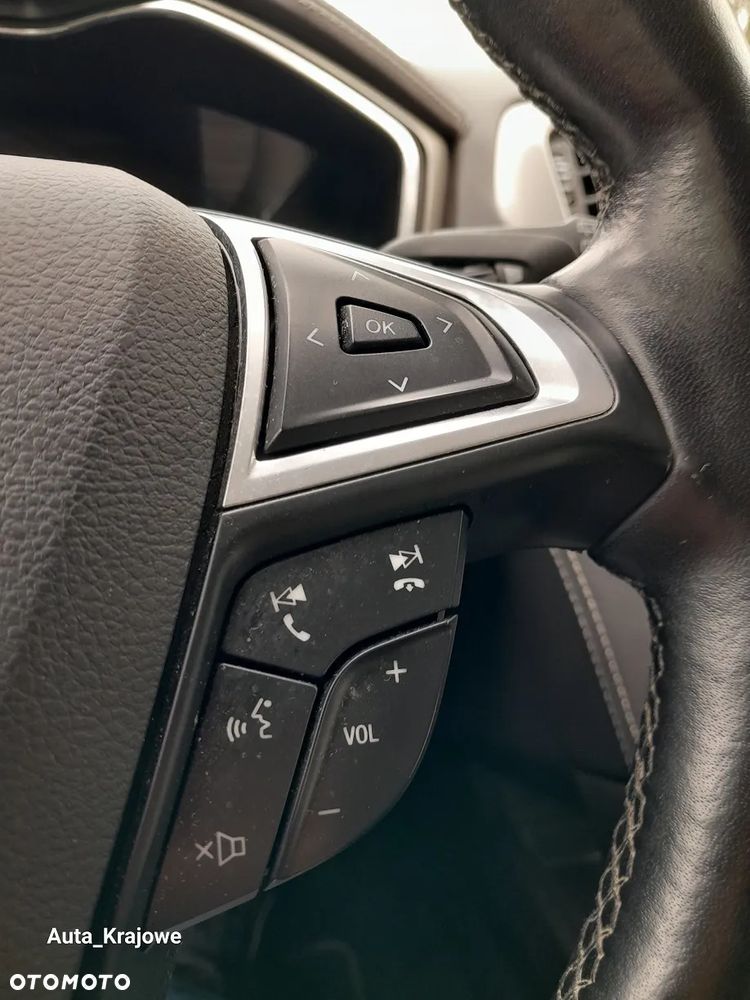 Ford Mondeo 2.0 Hybrid Vignale Plus - 27