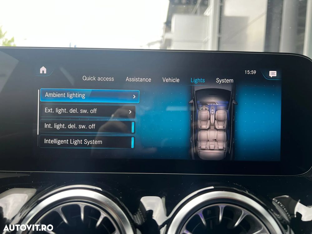 Mercedes-Benz GLA 200 d 8G-DCT - 23