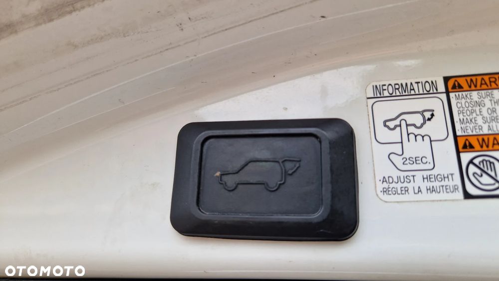 Toyota RAV4 2.0 D-4D Premium 4x2 - 15