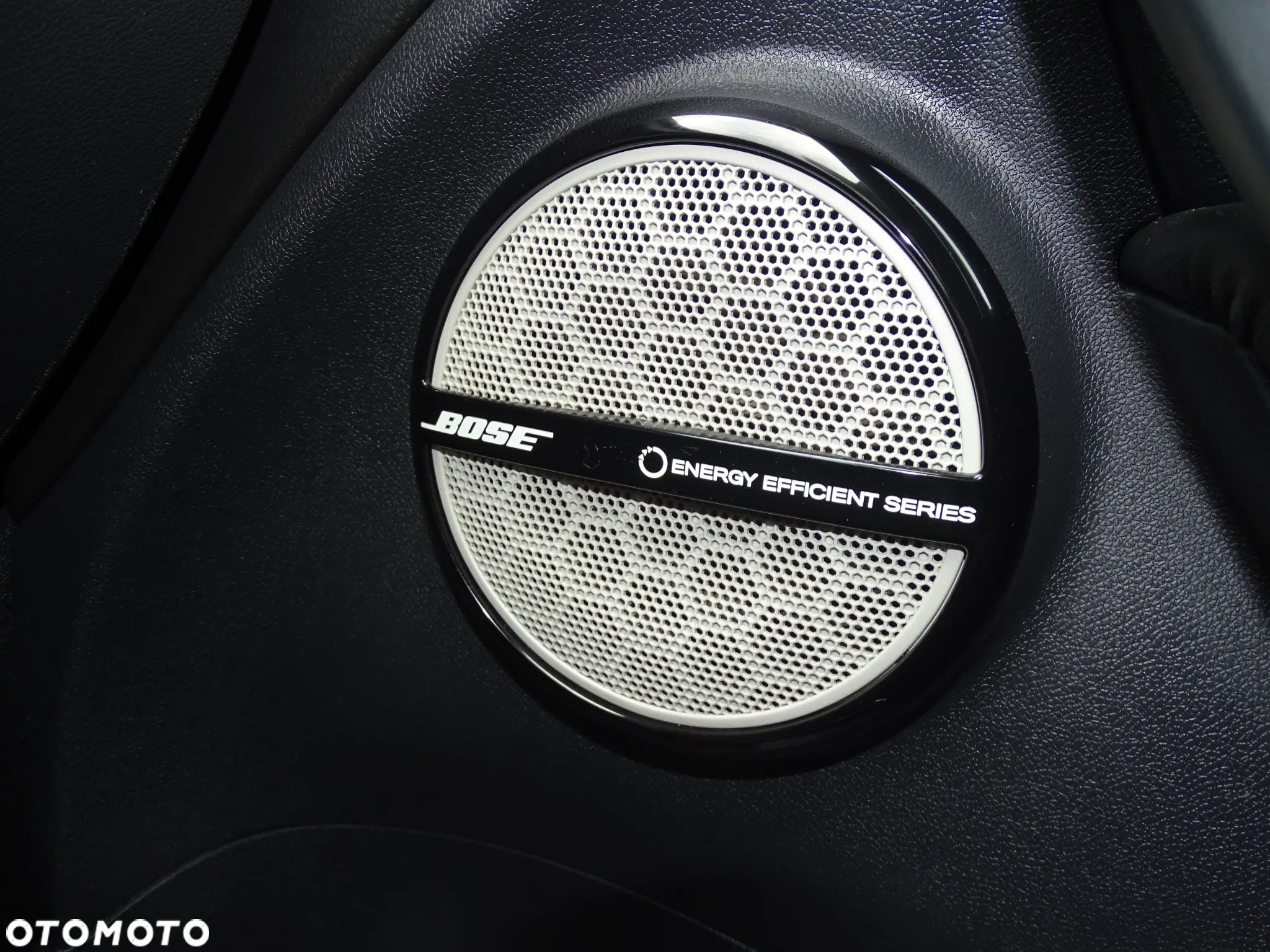 Renault Megane Coupe TCe 130 EDC Bose Edition - 22