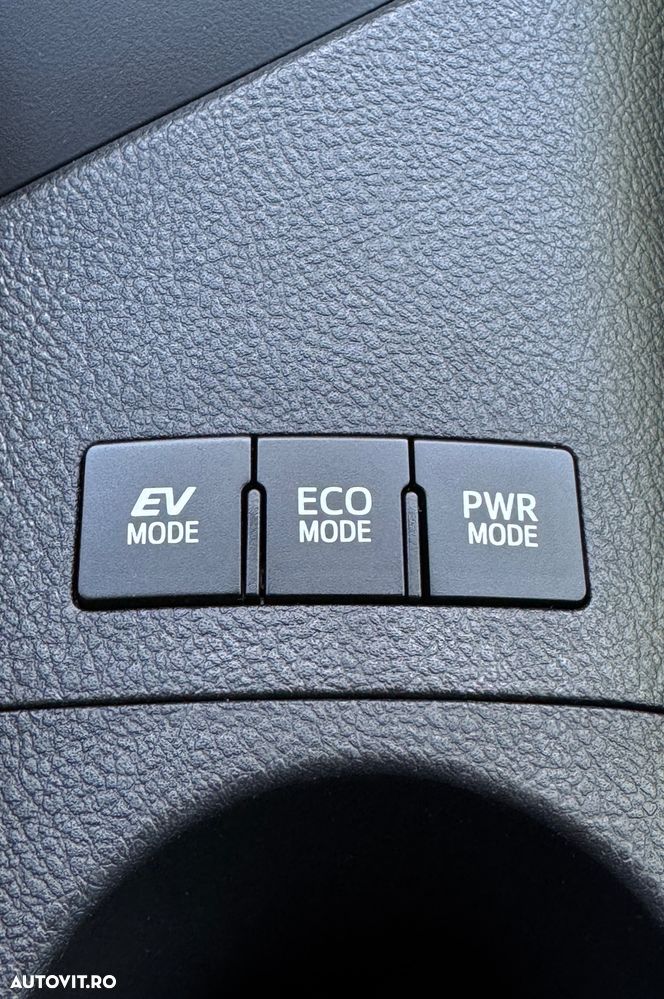 Toyota Auris 1.8 VVT-i Automatik Team Deutschland - 24