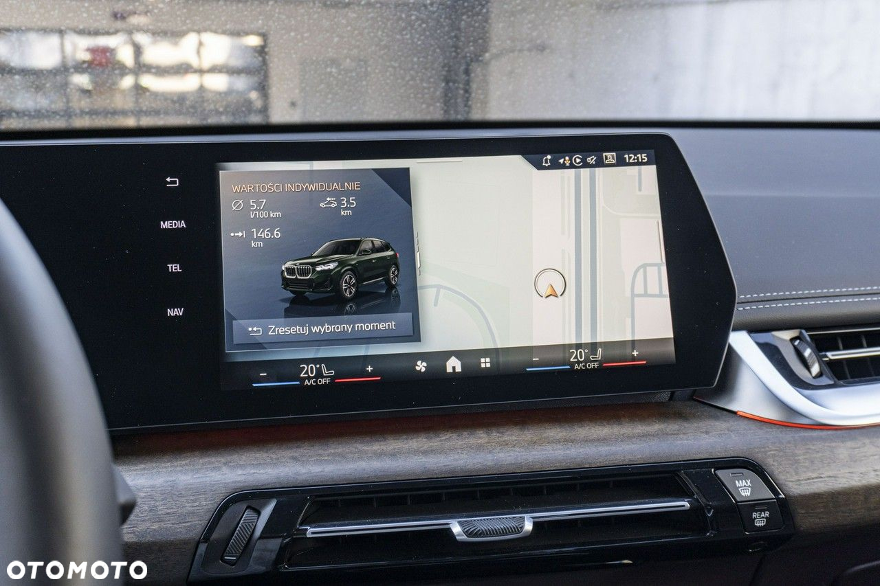 BMW X1 - 24