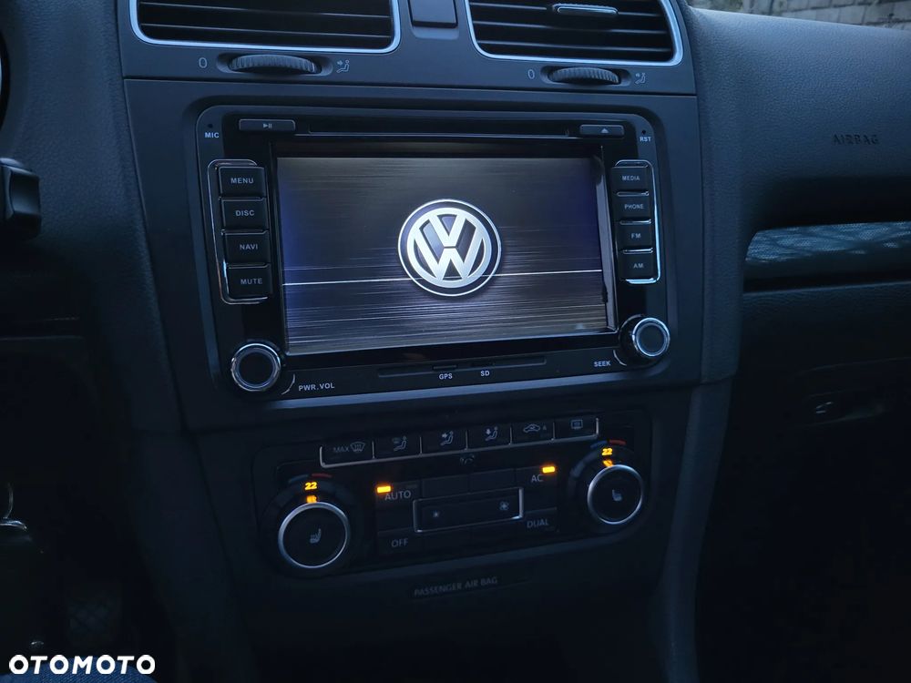 Volkswagen Golf - 15