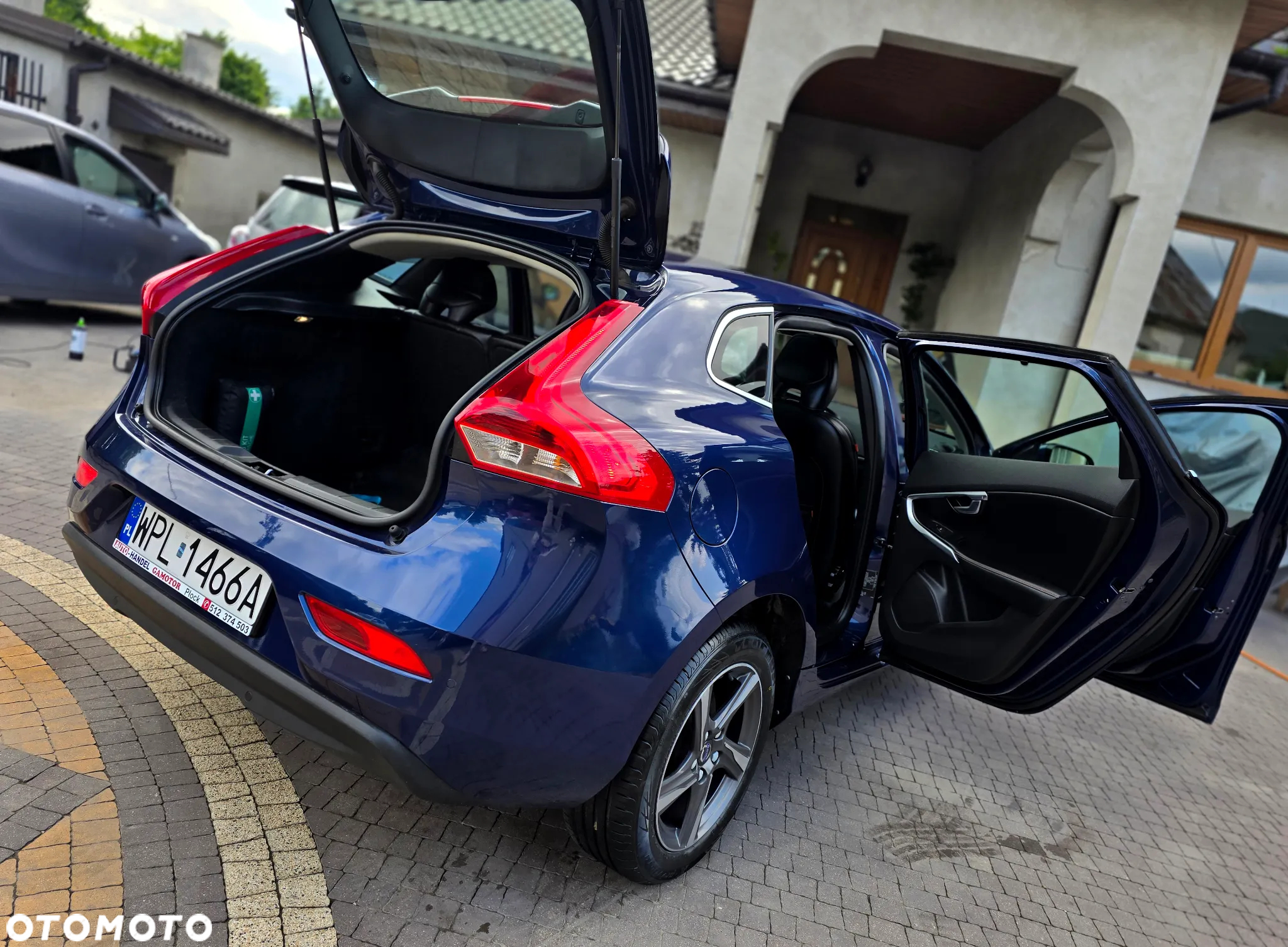 Volvo V40 D2 Ocean Race - 13