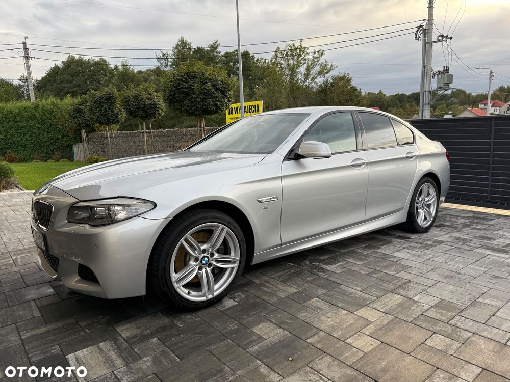 BMW Seria 5 525d xDrive - 1