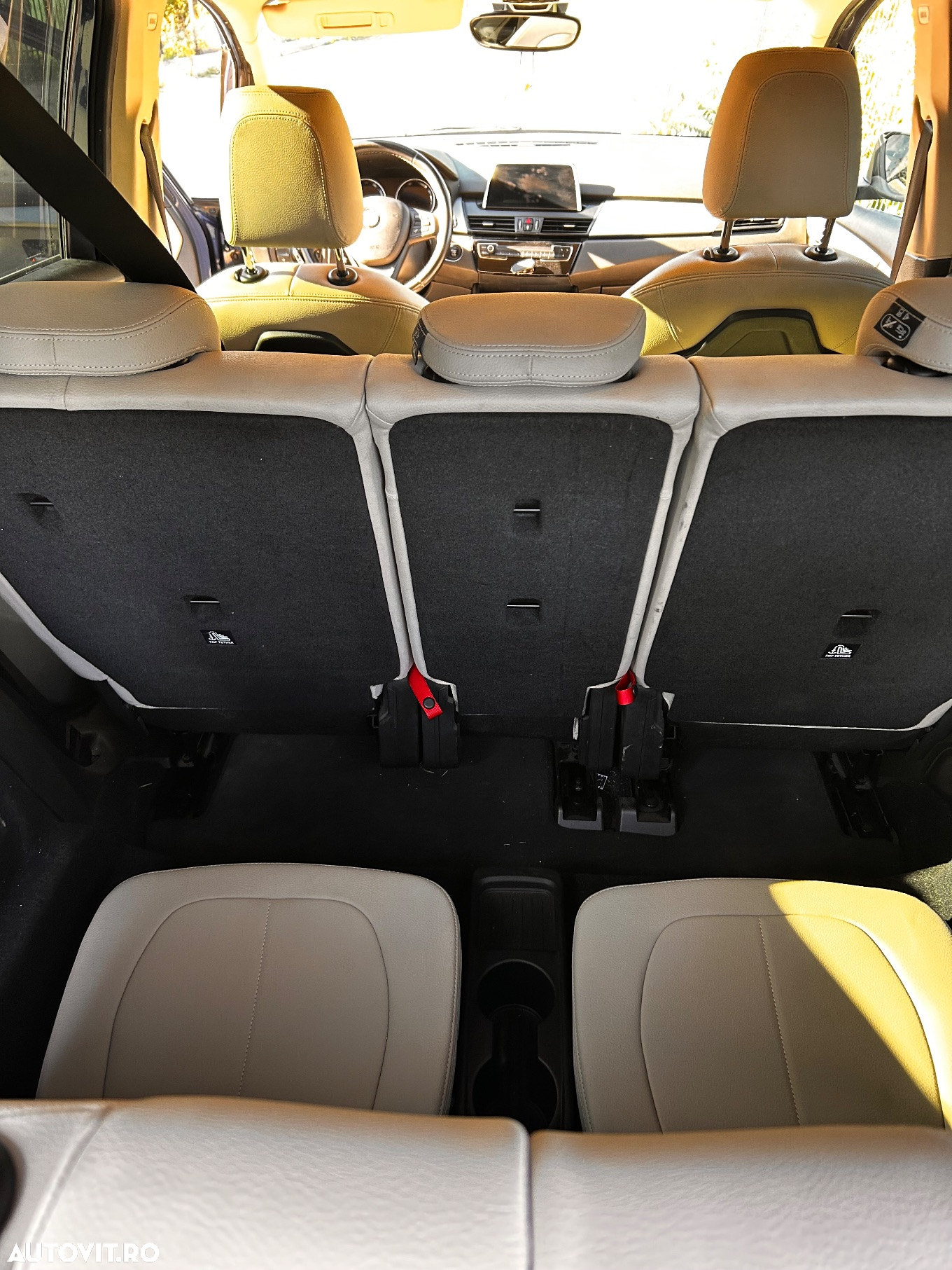 BMW Seria 2 216d - 5