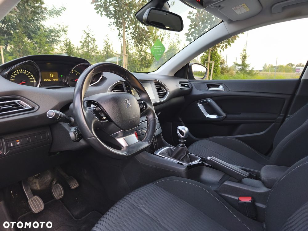 Peugeot 308 1.6 e-HDi Active S&S - 25