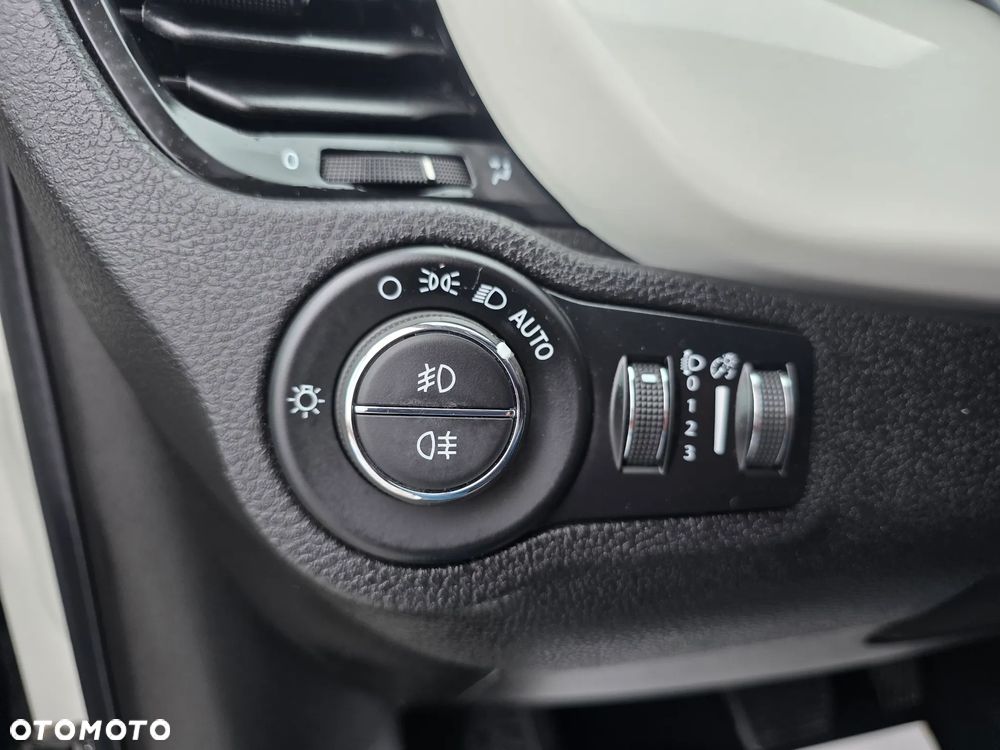 Fiat 500X 1.4 Multiair DCT 4x2 S&S Business Line - 13