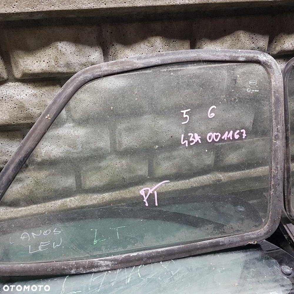 szyba karoseryjna uszczelka szyby fiat 126p maluch 126 p Posiadam prawie wszystkie części do tego modelu - 15