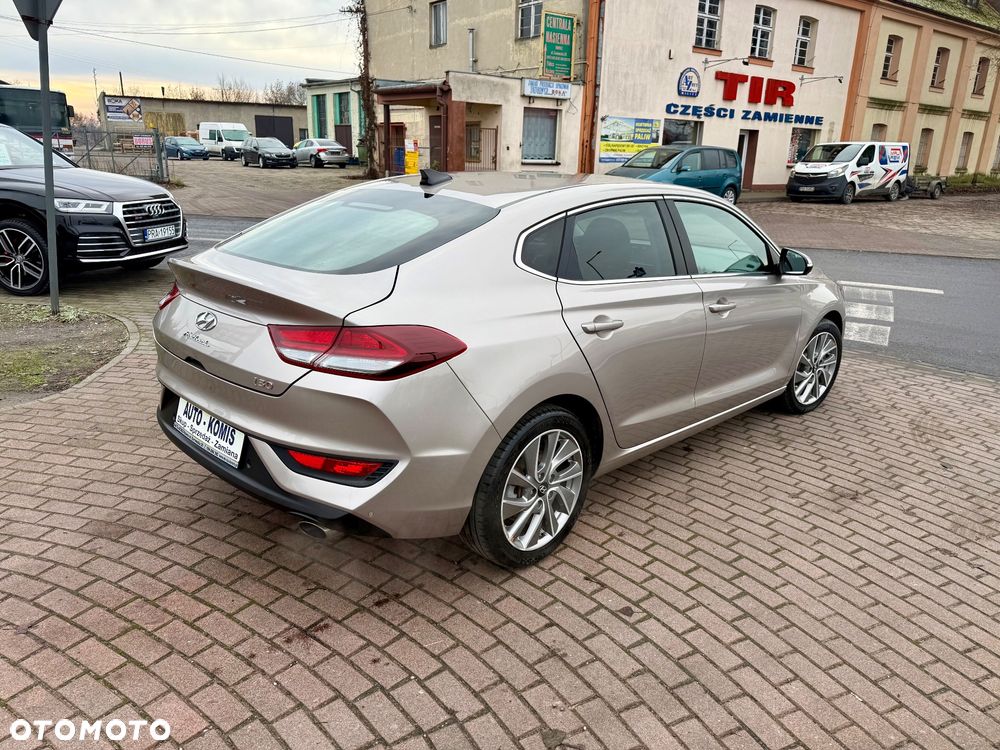 Hyundai i30 1.4 T-GDI Premiere Style - 3