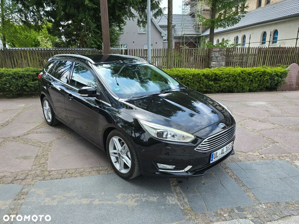 Ford Focus 1.0 EcoBoost STart-Stopp-System TITANIUM - 37