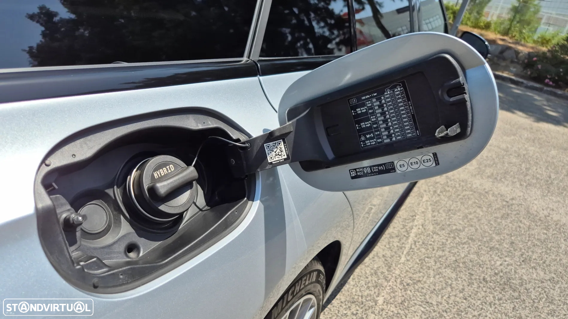 Mercedes-Benz E 53 AMG Hybrid 4Matic+ - 36