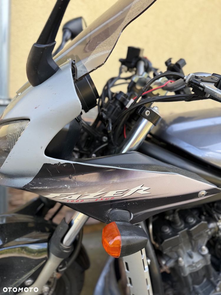 Yamaha FZS - 8