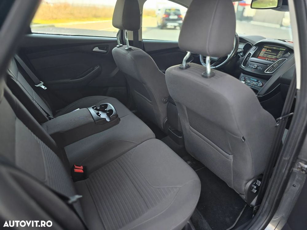 Ford Focus 1.0 EcoBoost Start Stop Titanium - 20