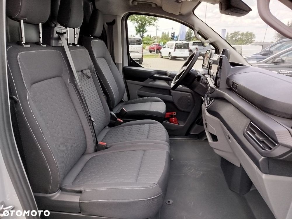 Ford Transit Custom - 16