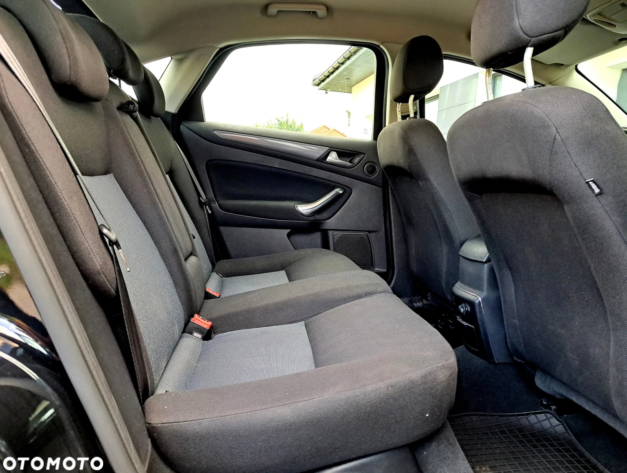 Ford Mondeo - 18