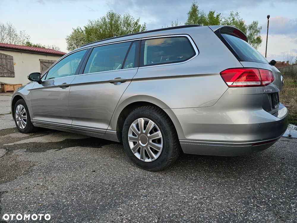 Volkswagen Passat Variant - 5