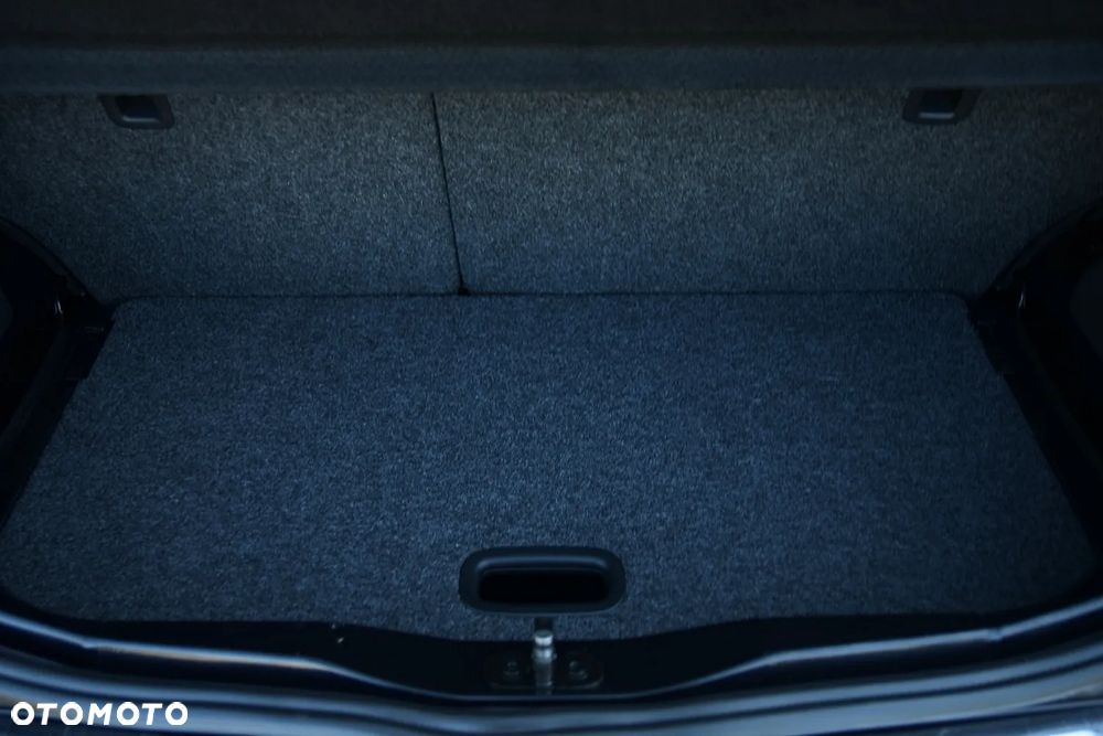 Volkswagen up! - 23