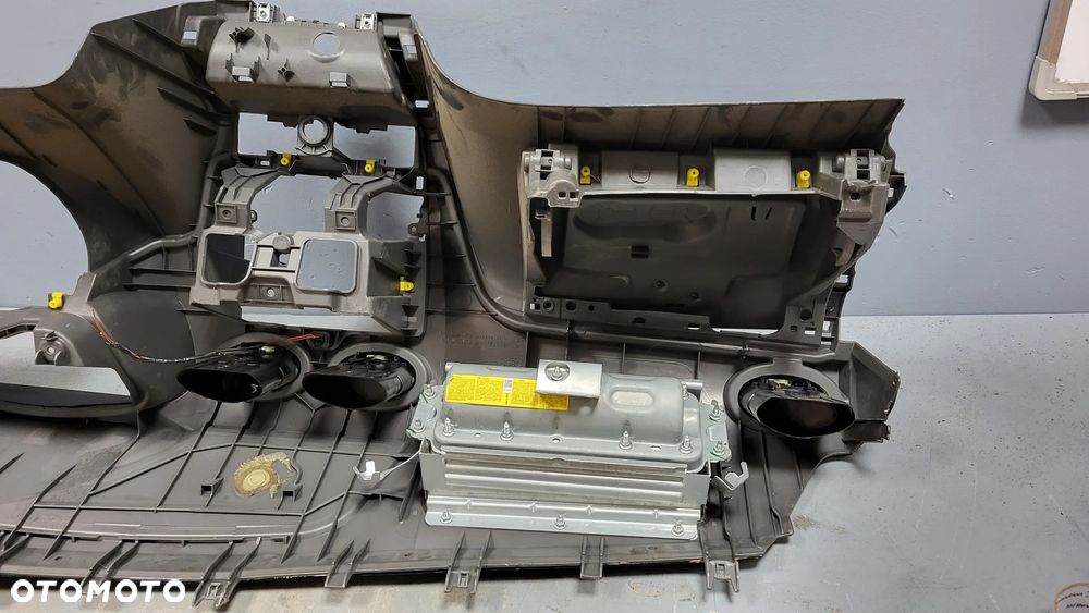 Kokpit Deska Rozdzielcza Ford Focus MK2 - 9