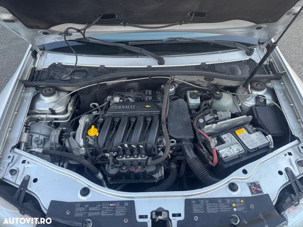 Dacia Duster 1.6 4x2 Prestige - 24