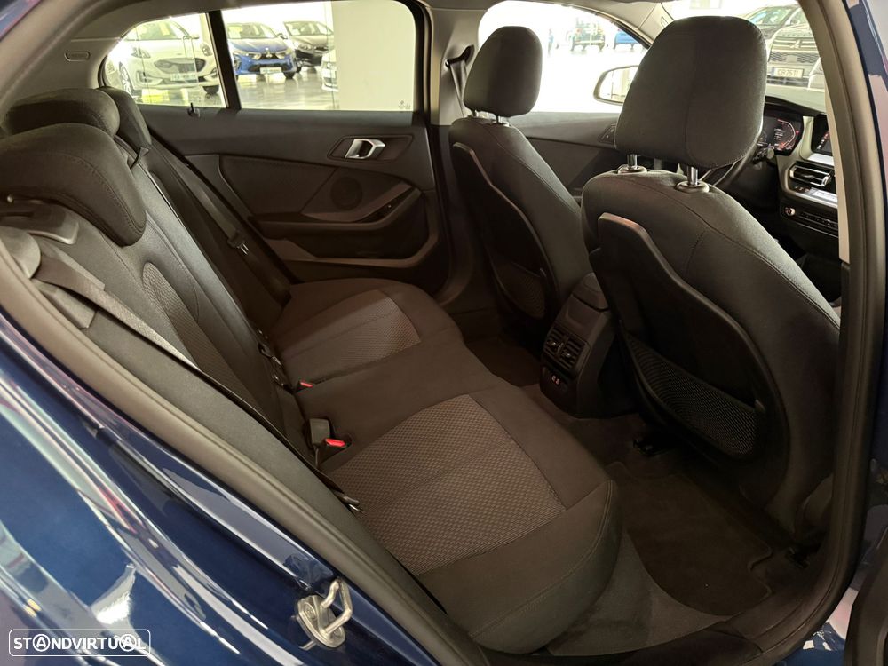 BMW 116 i Advantage - 12