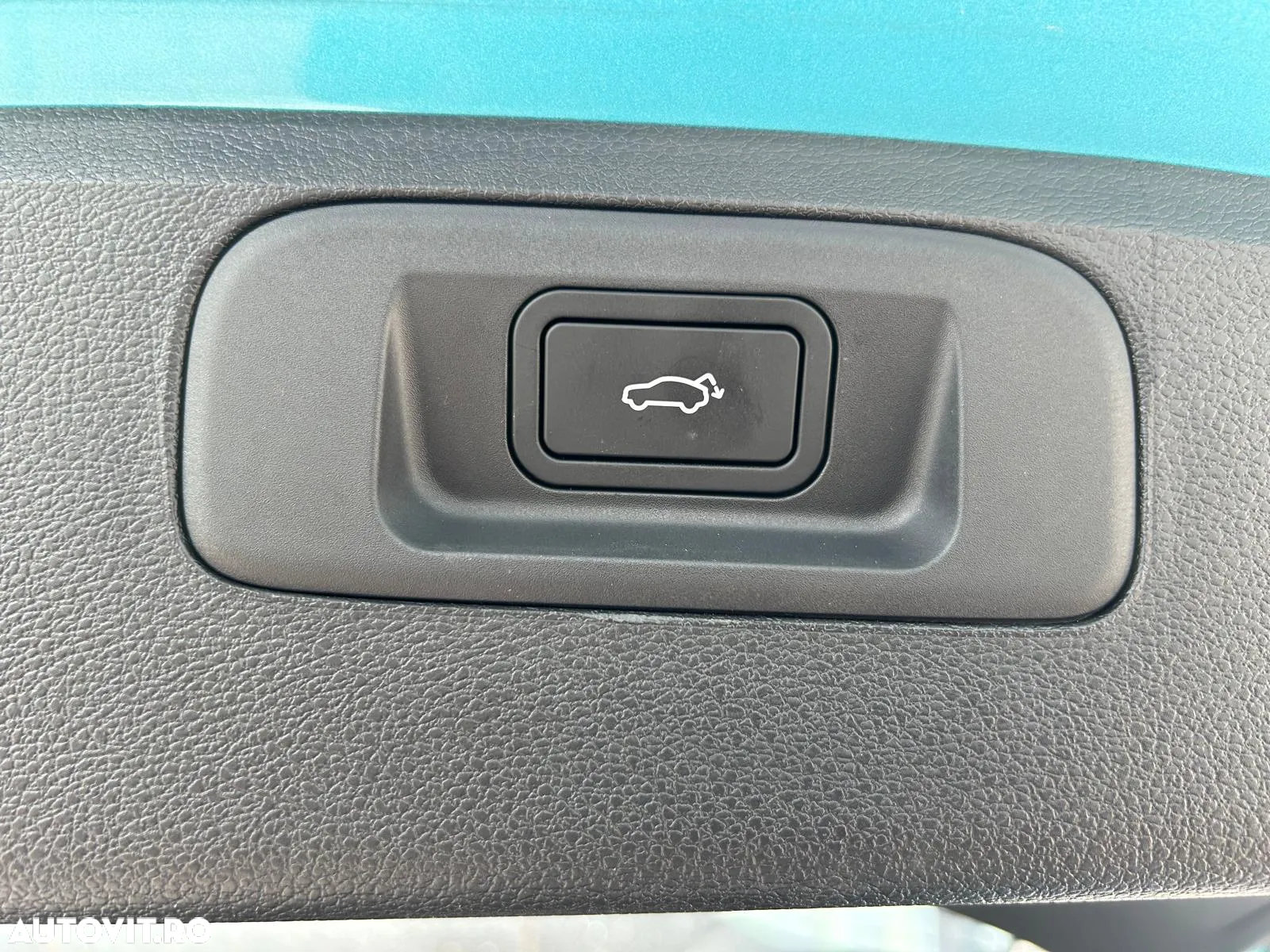 Geely Coolray - 16