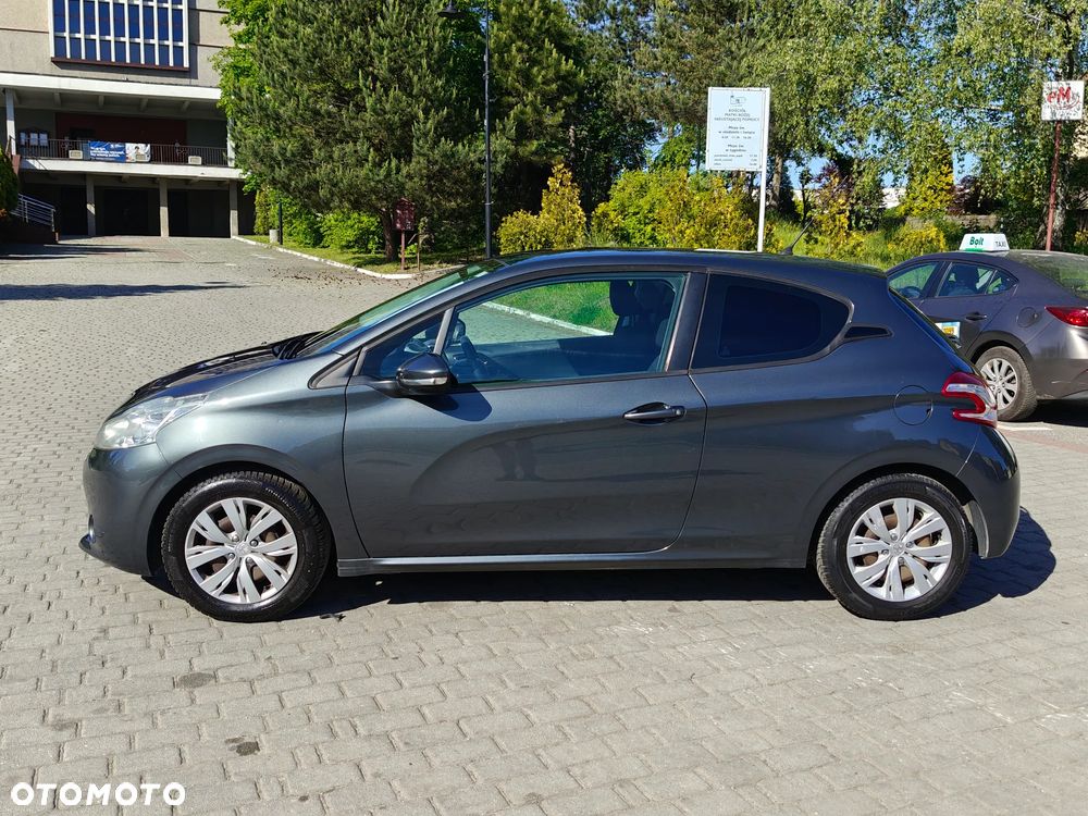 Peugeot 208 PureTech 68 Like - 3