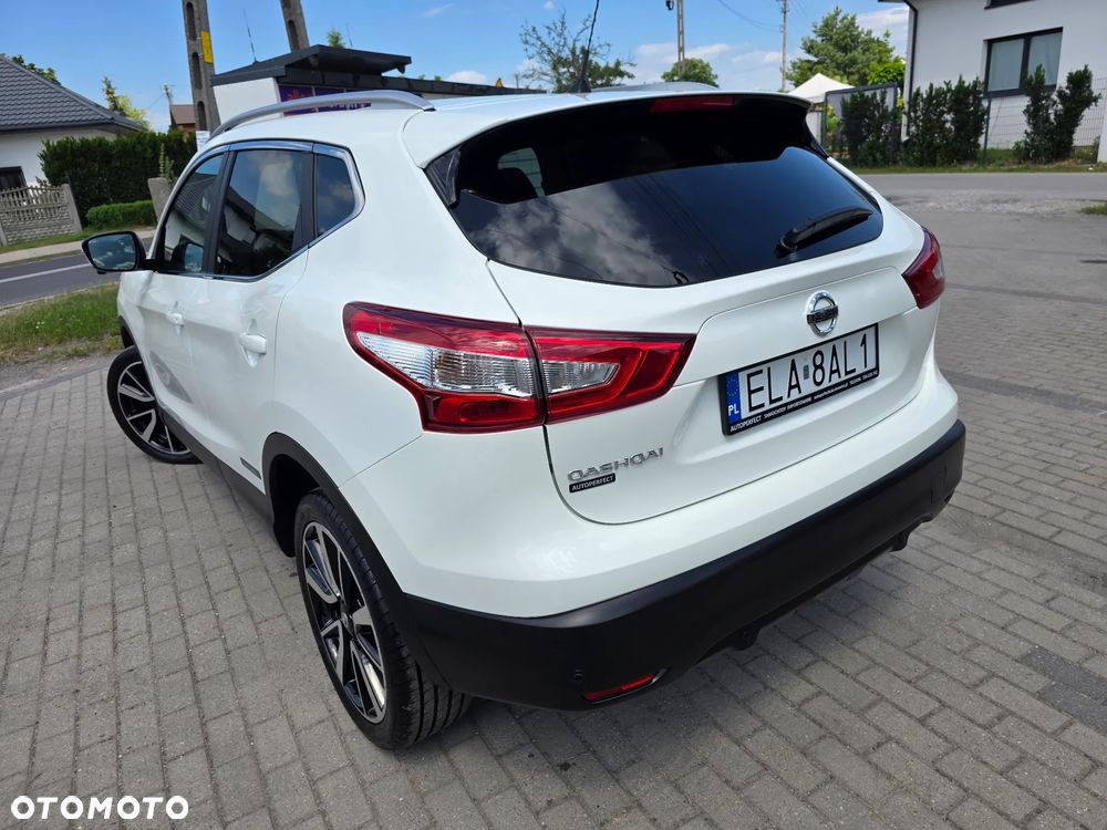 Nissan Qashqai 1.6 DIG-T Tekna - 6