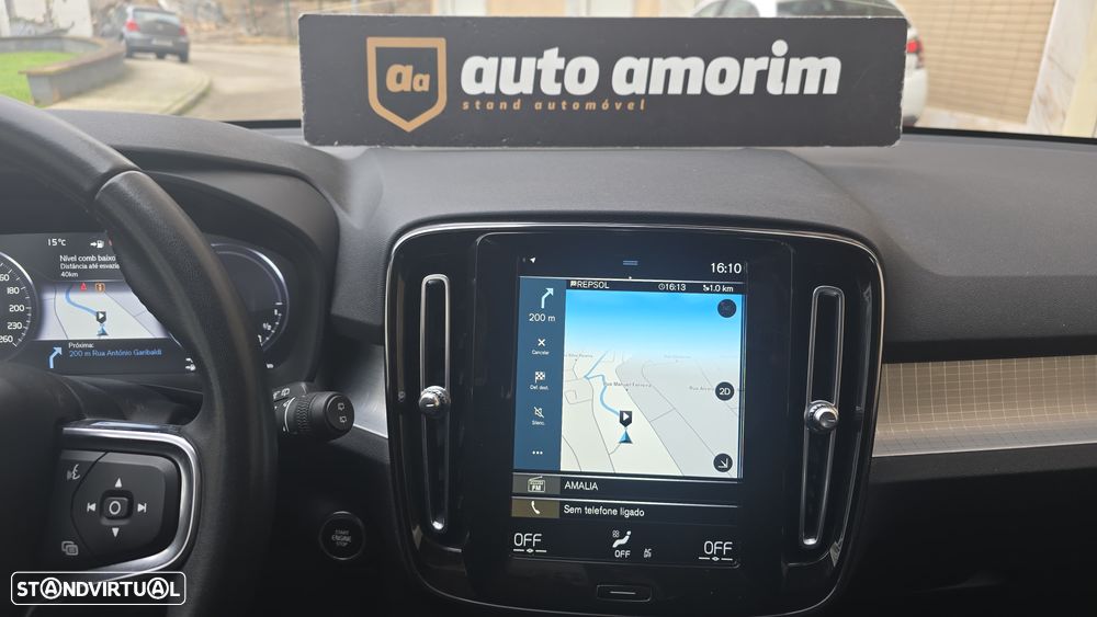 Volvo XC 40 1.5 T5 PHEV Momentum Plus - 33