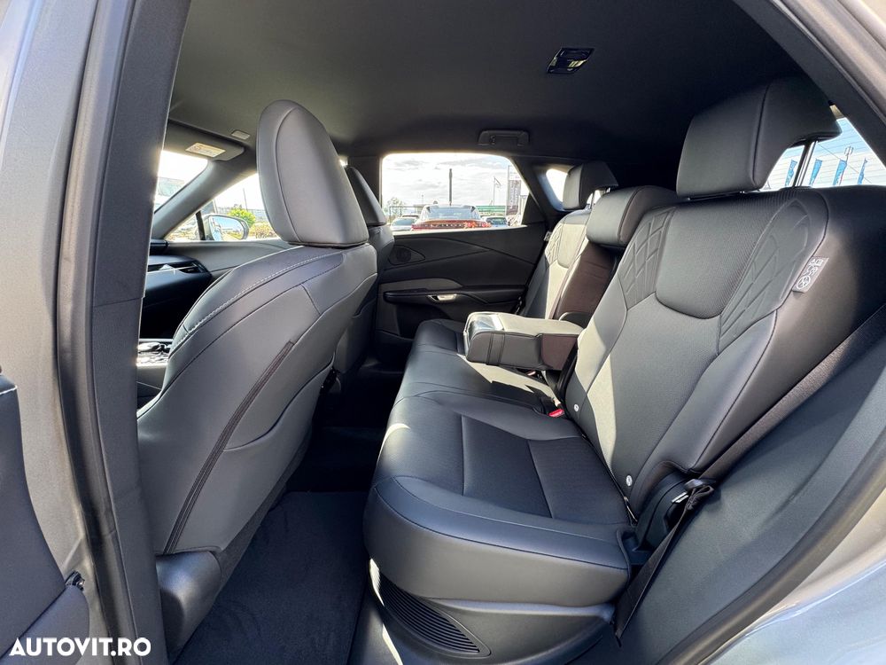 Lexus Seria RX - 19