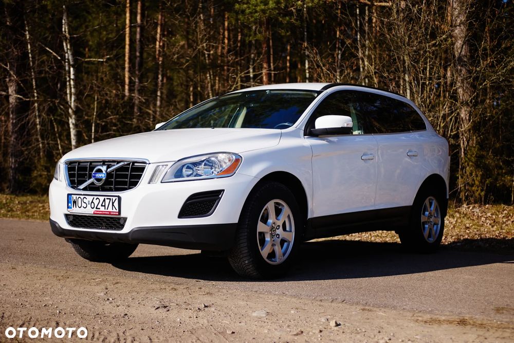 Volvo XC 60 D4 Momentum - 12