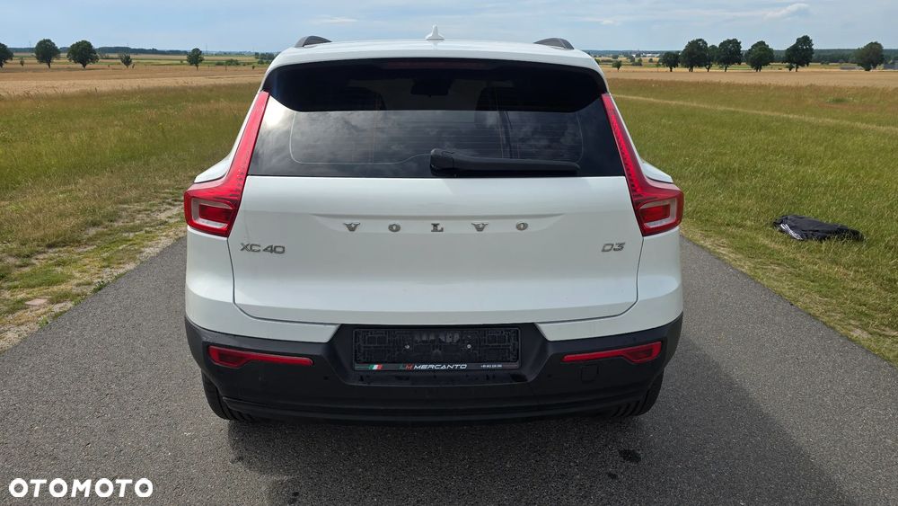 Volvo XC 40 D3 Momentum - 7