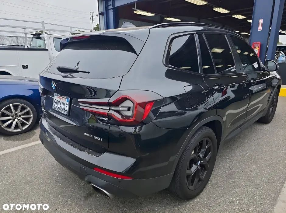 BMW X3 xDrive30i Luxury Line