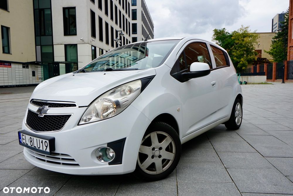 Chevrolet Spark 1.0 LS - 1