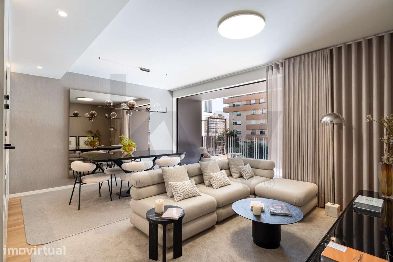 Apartamento T3 com Varanda e Suíte em Vila Nova de Gaia - Grande imagem: 4/33
