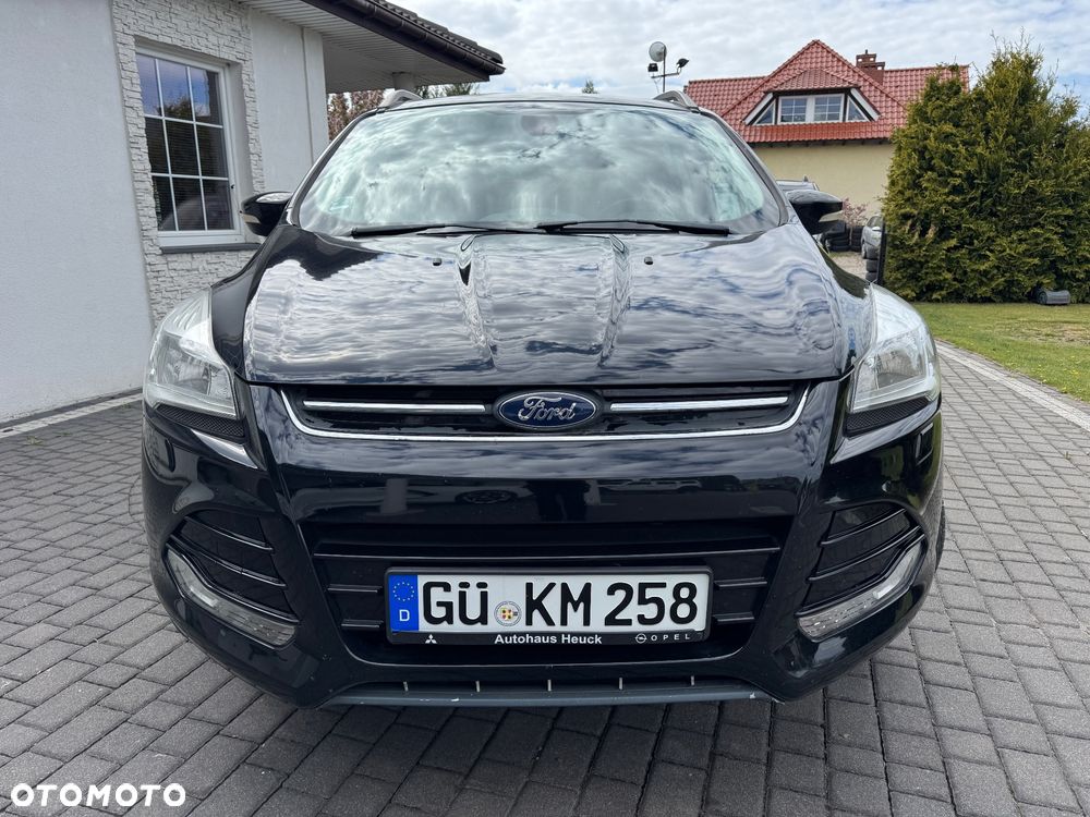 Ford Kuga 1.5 EcoBoost 2x4 Trend - 2