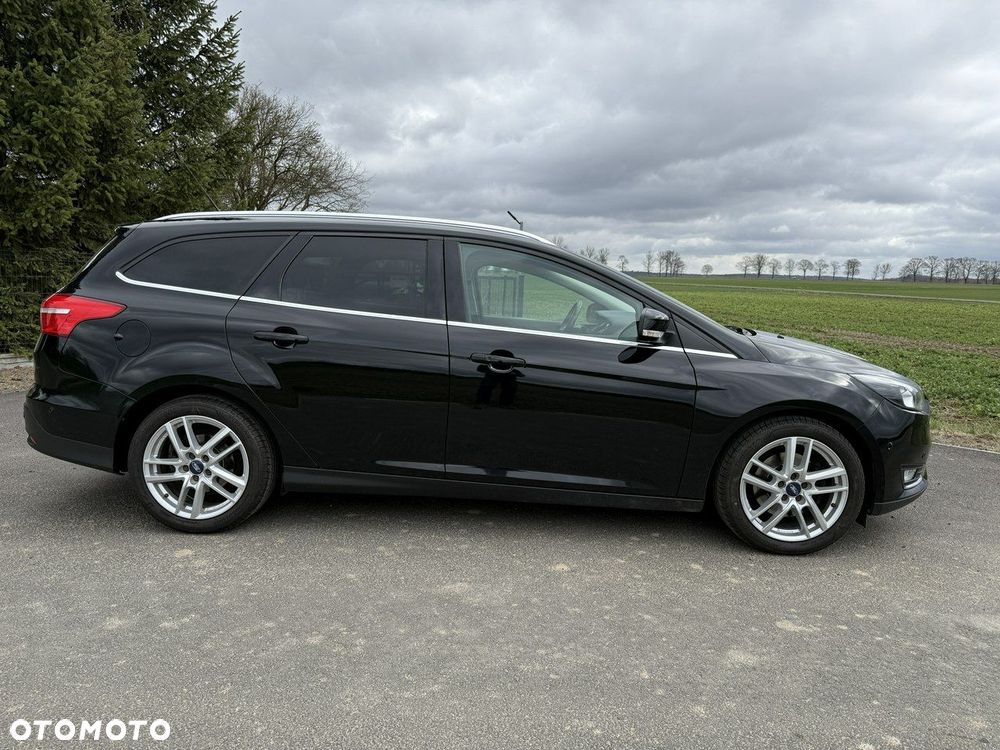 Ford Focus 2.0 TDCi Titanium ASS - 37