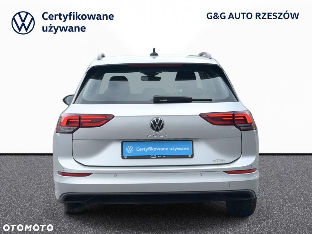 Volkswagen Golf - 12