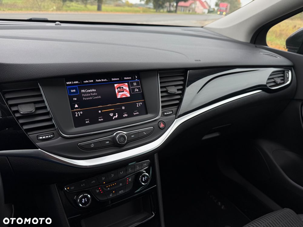 Opel Astra 1.2 T Elegance S&S - 30