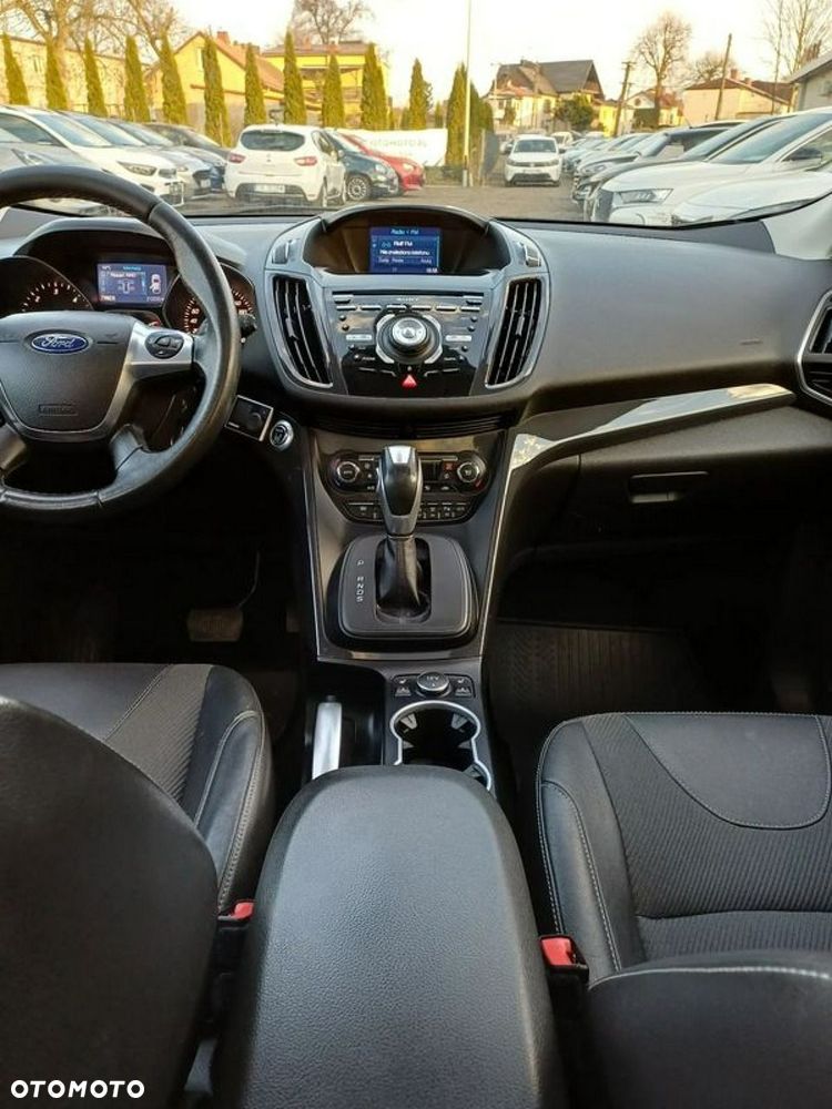 Ford Kuga 2.0 TDCi 4x4 Individual - 26