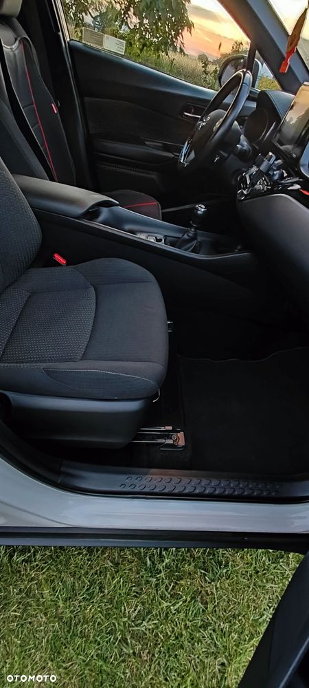 Toyota C-HR - 20