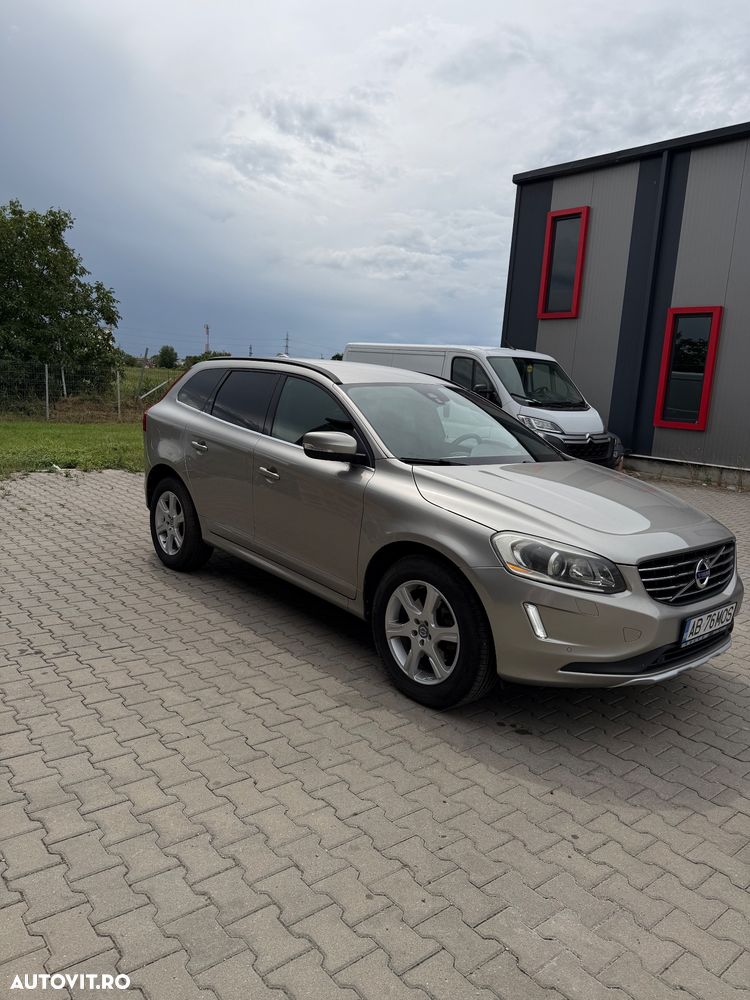 Volvo XC 60 - 1