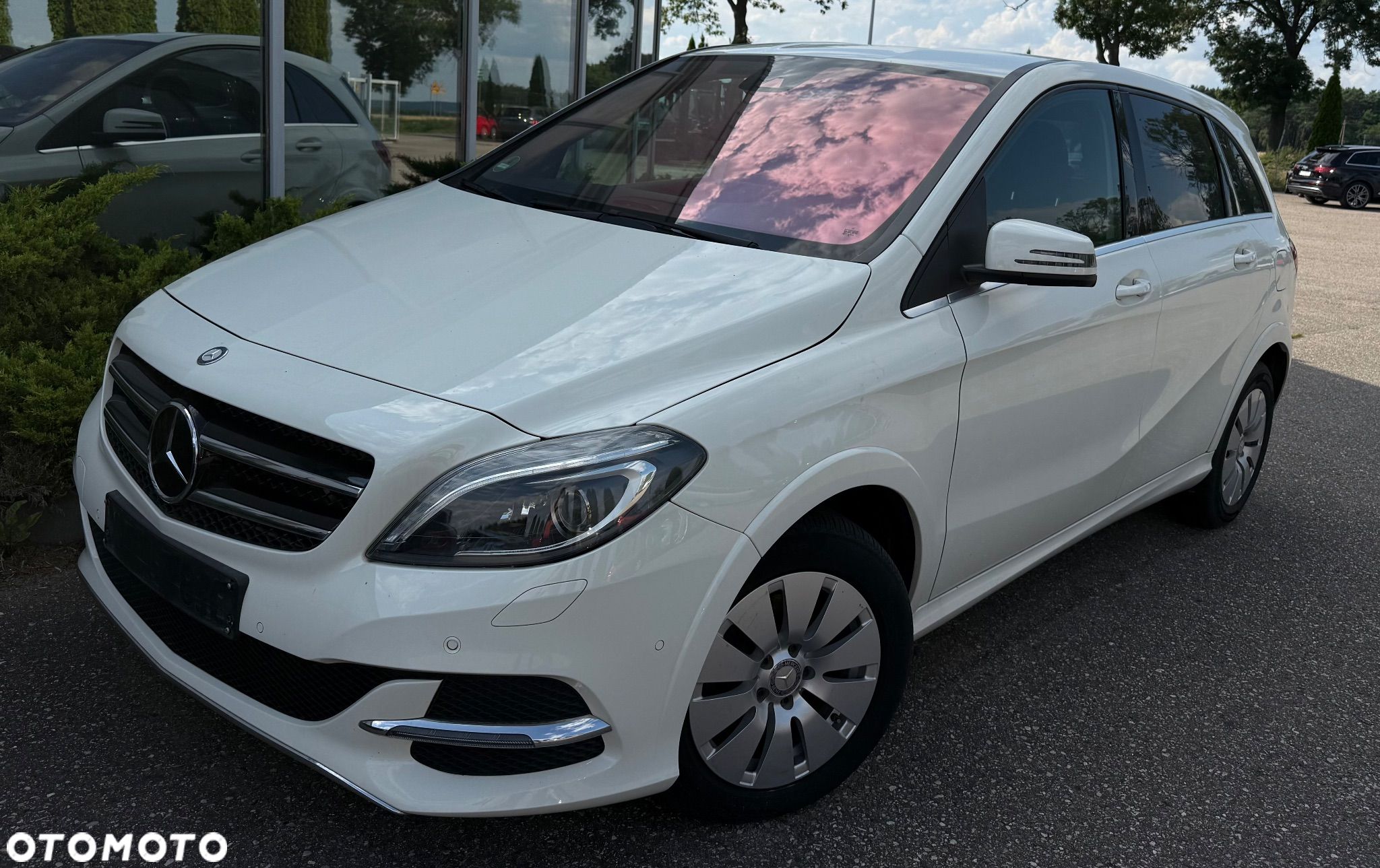 Mercedes-Benz Klasa B (Electric Drive) 250 e - 1