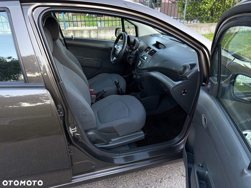Chevrolet Spark 1.0 - 6