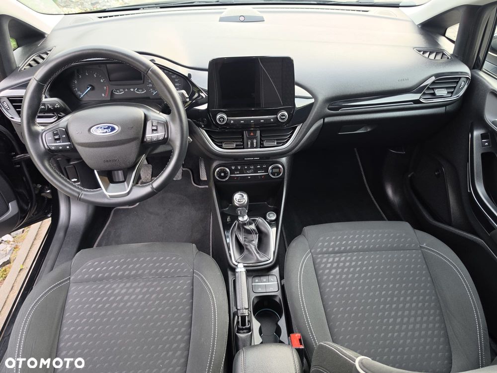 Ford Fiesta 1.0 EcoBoost S&S TITANIUM - 17