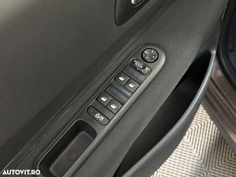 Peugeot 3008 - 15