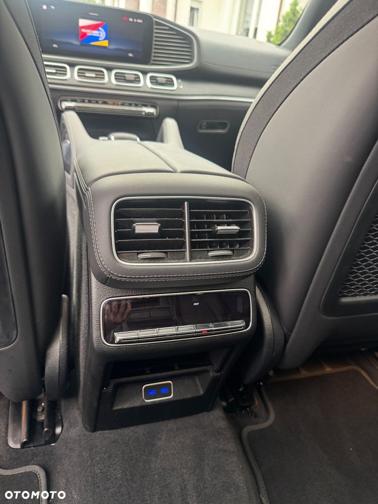 Mercedes-Benz GLS - 16