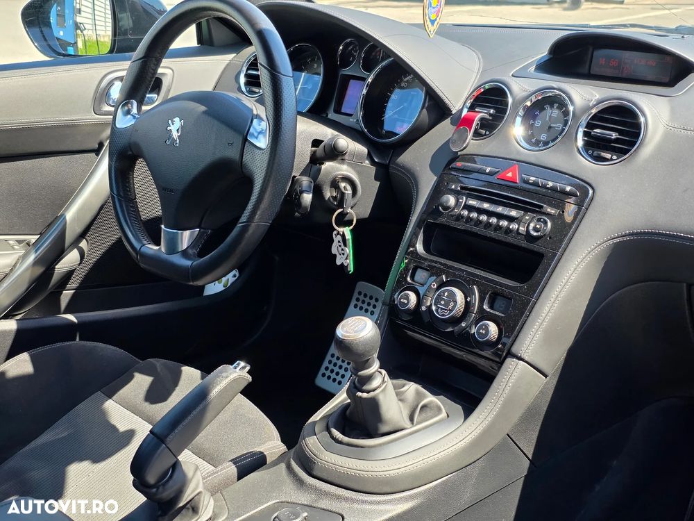 Peugeot RCZ 1.6 155 THP - 10