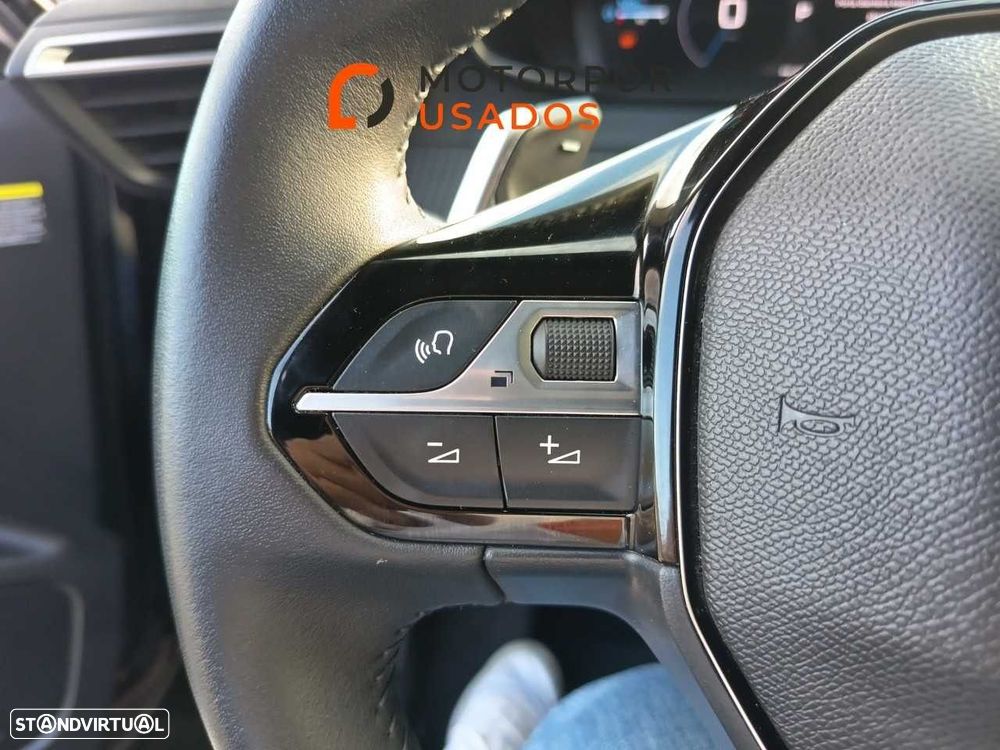Peugeot 2008 1.2 Hybrid Allure e-DCS6 - 16